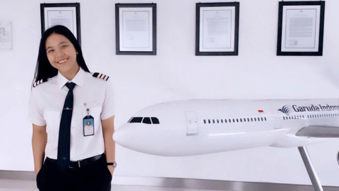 Capt Tania Widjaya, Pilot Perempuan Muda di Balik Penerbangan Presiden RI