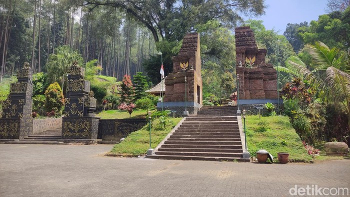 Pesulap Merah Soroti Mitos Pesugihan Gunung Kawi, Perdebatan Publik Kembali Menguat