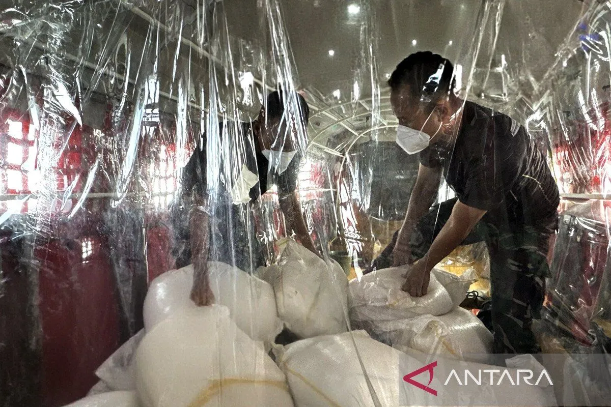 BMKG Perkuat Analisis Cuaca untuk Optimalkan OMC Karhutla di Kalbar dan Kalteng